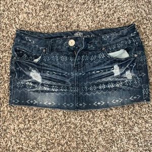 Short jean skirt size 9